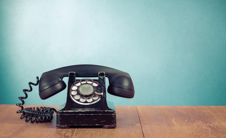 固定電話の回線の種類は全部で7種類！特徴と費用の違いをチェック！